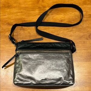 THE SAK Leather Metallic Crossbody 2-Way Purse Gunmetal, Black & Copper Leather🖤